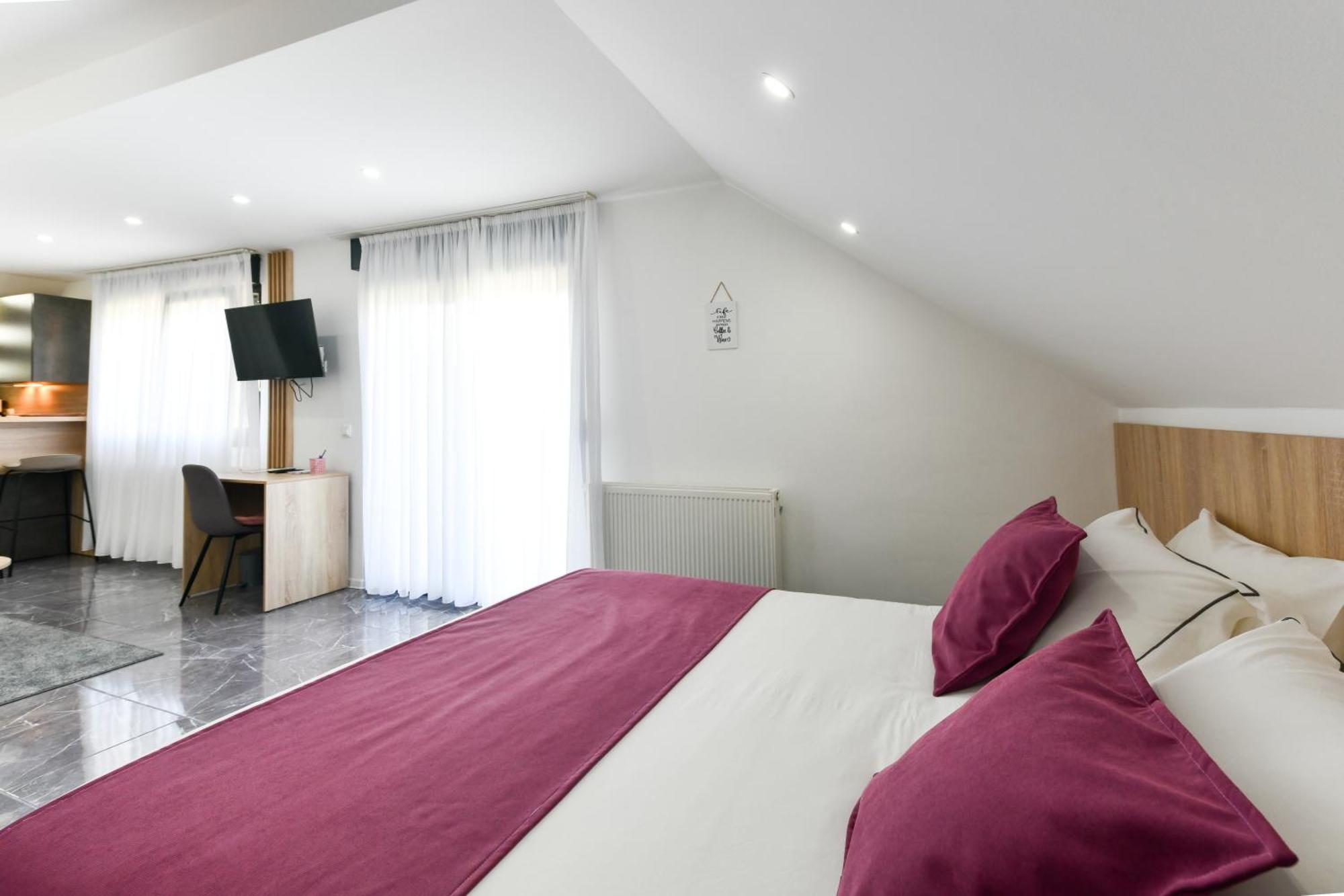 Villa Elena Grabovac  Ngoại thất bức ảnh